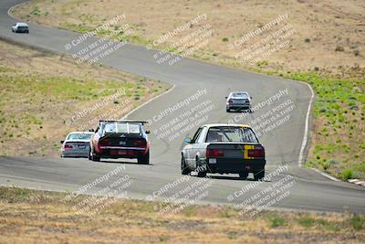 media/May-04-2025-Lucky Dog Racing (Sun) [[21629467aa]]/Turn 6 (910-930am)/